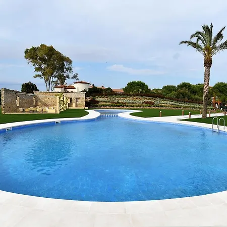 Aires De L'emporda Hotel 4*