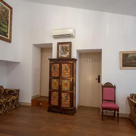 Hotel Aires De L'emporda 4*