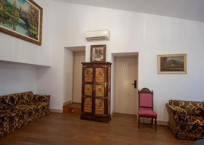 Otel Aires De L'emporda 4*