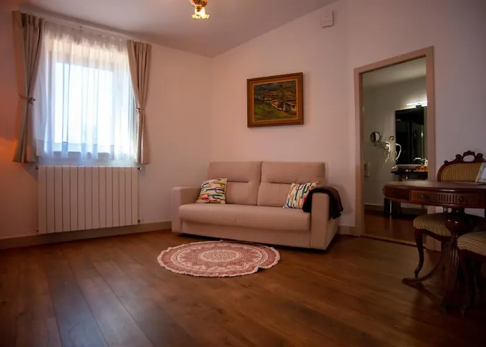 Otel Aires De L'emporda 4*