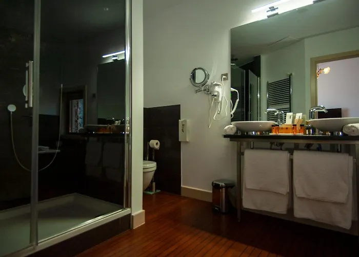 Aires De L'emporda Otel 4*