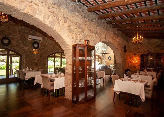 Aires De L'emporda Otel 4*
